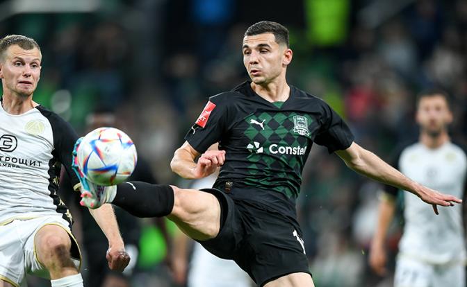 На фото: футболист Эдуард Сперцян