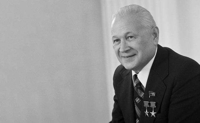 На фото: инженер-конструктор Владимир Николаевич Челомей.