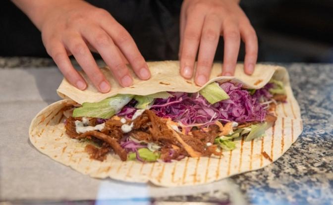 Юрист оценил возможность проведения всероссийской ревизии фастфуда