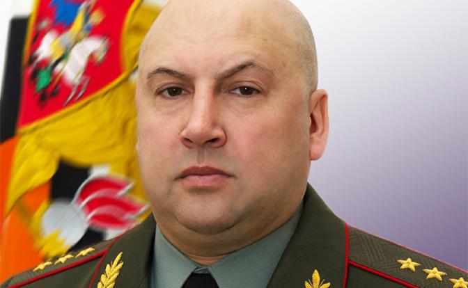 На фото: главком ВКС РФ Сергей Суровикин