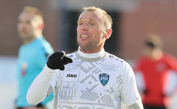 На фото: бывший полузащитник сборной России Денис Глушаков