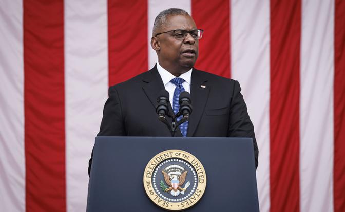 На фото: министр обороны США Ллойд Остин