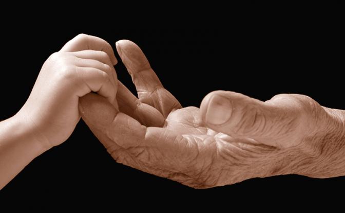 В Петербурге дедушка забрал чужую внучку из детского сада