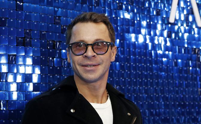 На фото: известный актер Павел Деревянко