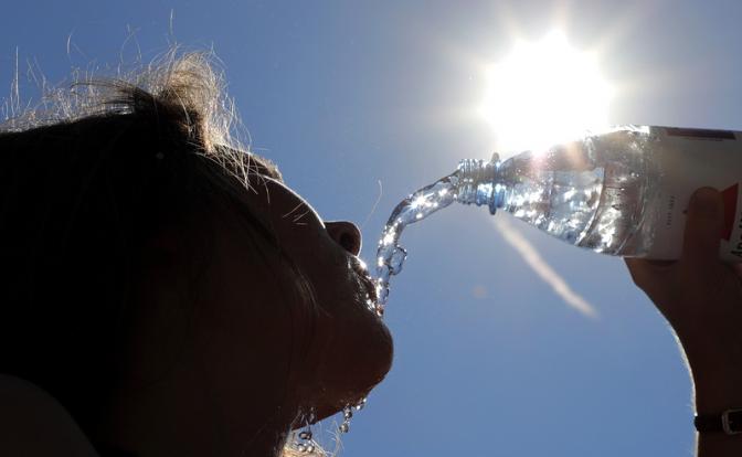 Врач объяснил, чем опасен недостаток воды в организме