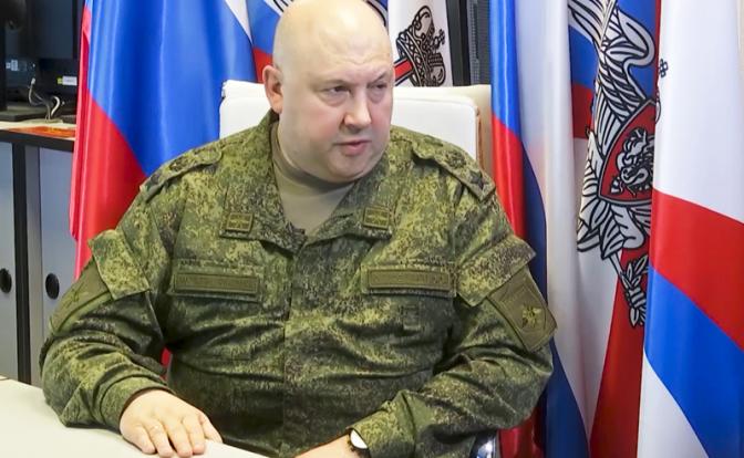 На фото: генерал армии Сергей Суровик