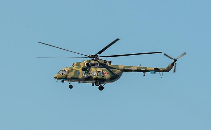 На фото: вертолет Ми-8