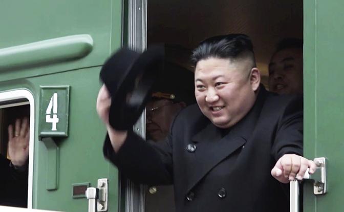 На фото: лидер КНДР Ким Чен Ын
