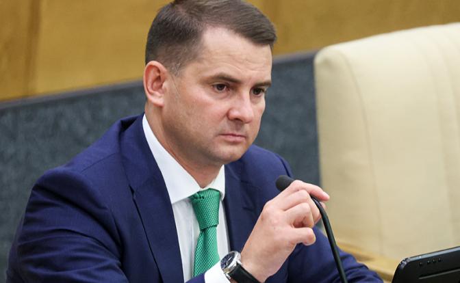 На фото: председатель комитета Госдумы по труду, социальной политике и делам ветеранов Ярослав Нилов