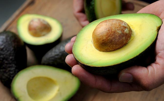 Диетолог рассказала о лучшем жиросжигающем фрукте с противовоспалительным эффектом