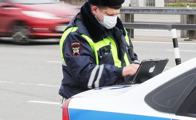 Крупное ДТП в центре Москвы: столкнулись несколько машин, движение транспорта затруднено