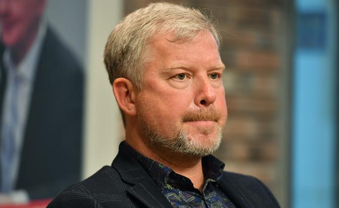 На фото: шоумэн Валдис Пельш