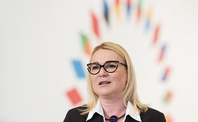 На фото: глава Минобороны Чехии Яна Чернохова