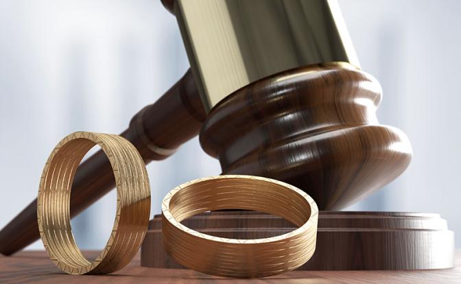 Демограф Ракша рассказал о массовых фиктивных разводах россиян