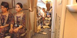 "Как в лифте с перерезанным кабелем или в свободном падении с аттракциона": Пристегните ремни безопасности. Что нужно знать о турбулентности