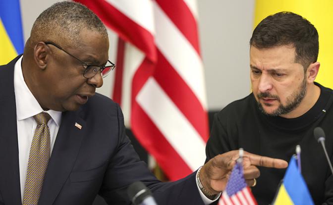 На фото: глава Пентагона Ллойд Остин