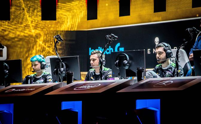 Российские киберспортсмены получили дисквалификацию из-за национальности