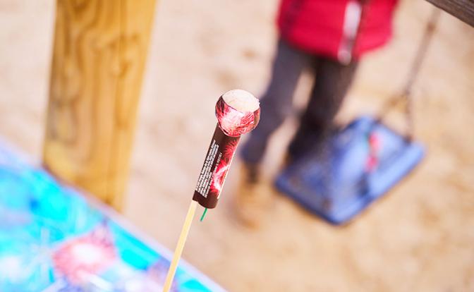 Депутаты выступили против запуска новогодних фейерверков в общественных местах