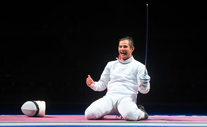 На фото: фехтовальщик Сергей Бида (Россия)