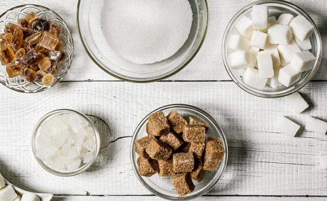 Врач-диетолог опроверг миф о вреде сахара для здоровья