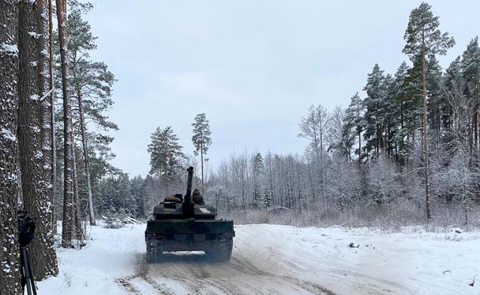 На фото: танк Leopard 2 A6