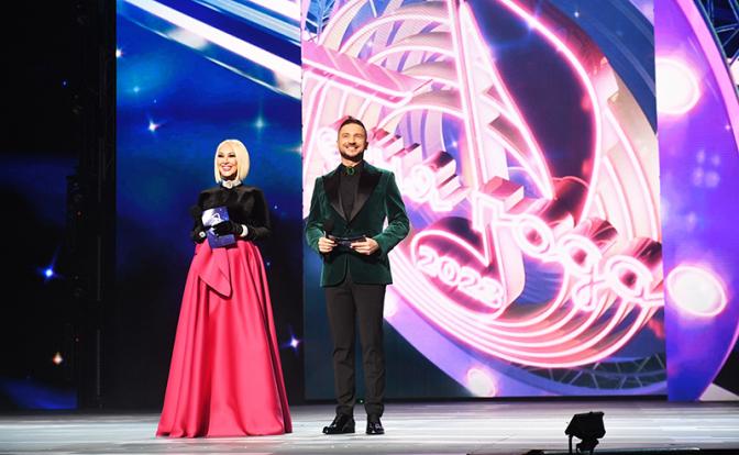 На фото: ведущие концерта  «Песня года — 2023» Лера Кудрявцева и Сергей Лазарев