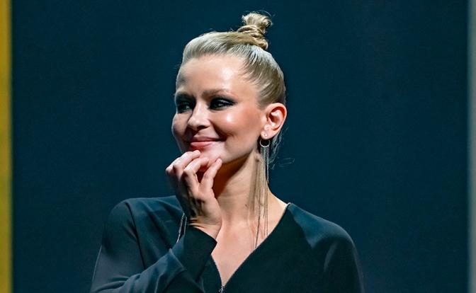 На фото: актриса Юлия Пересильд