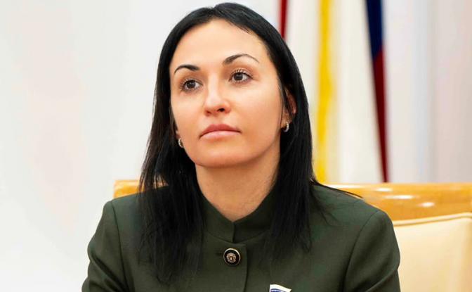 На фото: российский общественный деятель и политик левого толка, депутат Госдумы от КПРФ Анастасия Удальцова