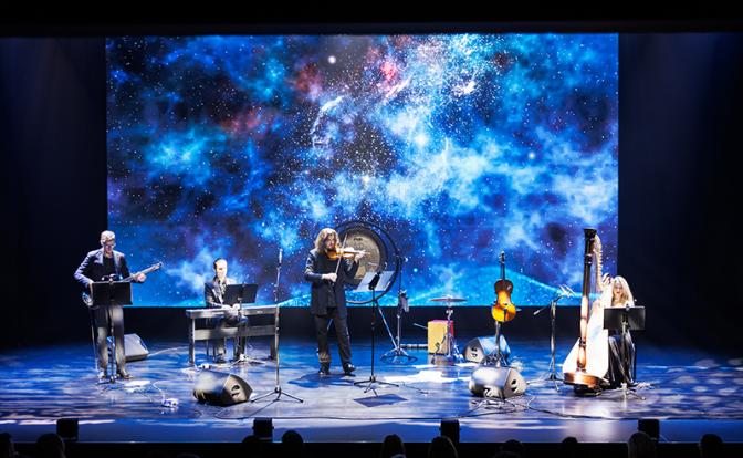 Театр «Градский Холл» устроит путешествие по хитам Ханса Циммера в «Королях Звука»