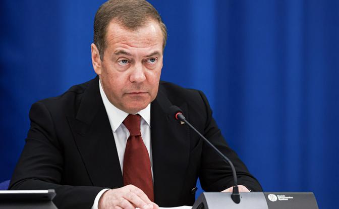 На фото: заместитель председателя Совета безопасности РФ Дмитрий Медведев