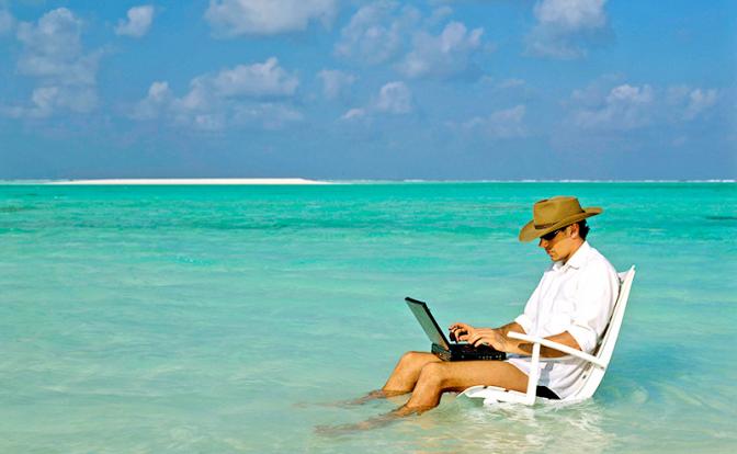 Эксперт назвал число вернувшихся в Россию релокантов