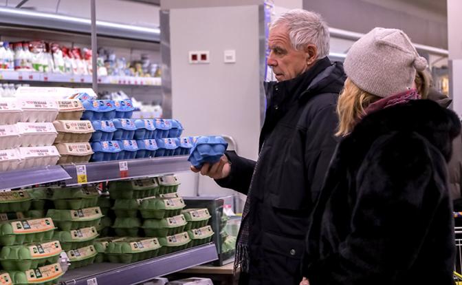 Эксперт рассказал, почему не падает стоимость яиц