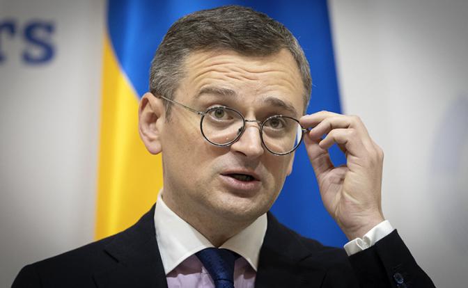 На фото: министр иностранных дел Украины Дмитрий Кулеба