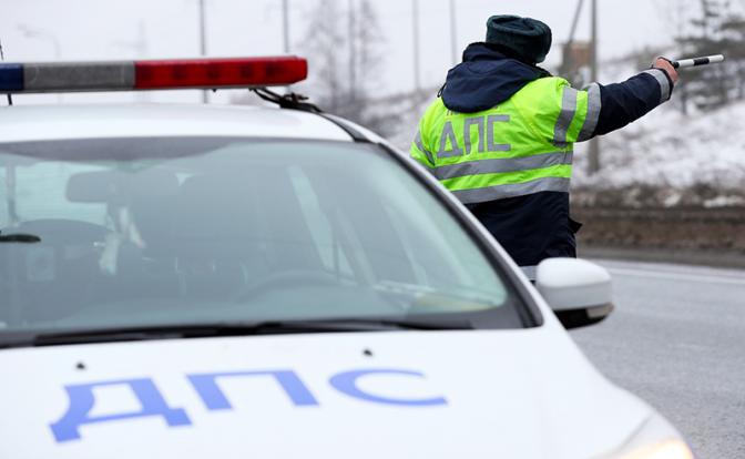 СМИ: Наряд ДПС расстрелял отказавшуюся останавливаться машину в Пермском крае