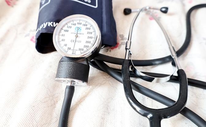 Спрос на тонометры в 2023 году вырос почти на треть
