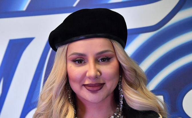 На фото: певица Анна Asti