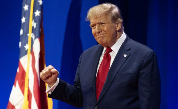 На фото: экс-президент США Дональд Трамп