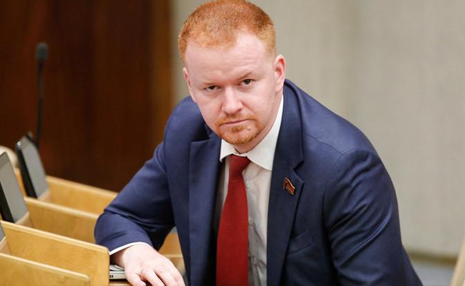 На фото: депутат Госдумы Денис Парфенов