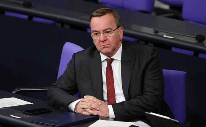 На фото: глава Минобороны Германии Борис Писториус