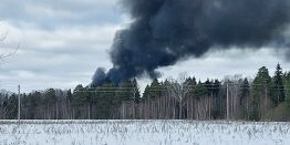 Беспилотник упал на крышу торгового центра в Белгороде, атаковано здание администрации, военный самолет Ил-76 потерпел крушение