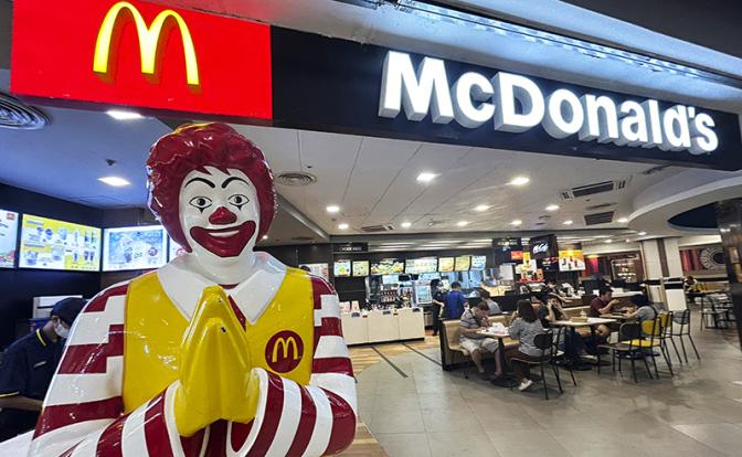 McDonald's терпит убытки: рестораны начали массово закрываться