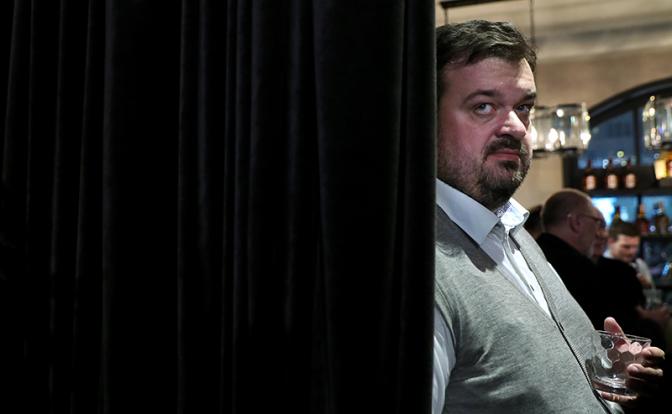 На фото: российский комментатор Василий Уткин