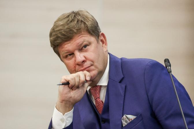 На фото: спортивный комментатор, журналист Дмитрий Губерниев