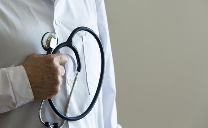 Онколог развеял главный миф о причинах развития рака