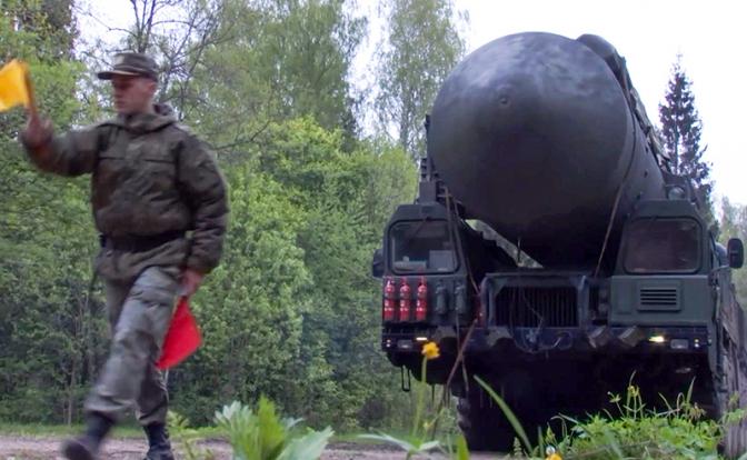 Генштаб РФ готовит учения по применению нестратегического ядерного оружия