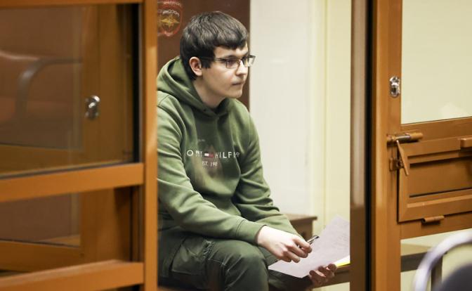 На фото: Тимур Бекмансуров