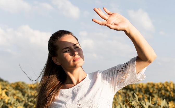 Названы симптомы нехватки витамина D