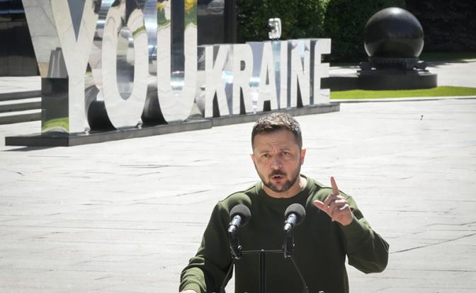 На фото: президент Украины Владимир Зеленский