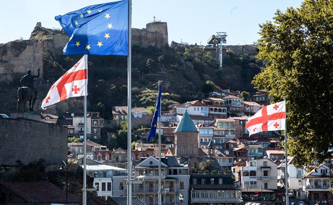 Еврокомиссия обратилась к Грузии с угрозой