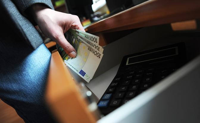 Дело о крупнейшей взятке в истории современной России дошло до суда